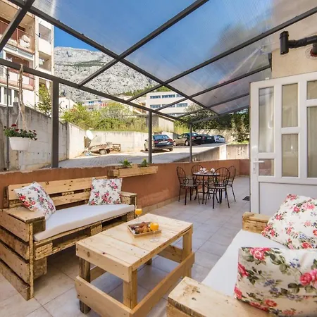 Daire Apartman Rose